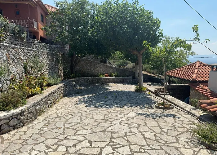 Terra Petra Villa At Psari Trikolonon Gortynia