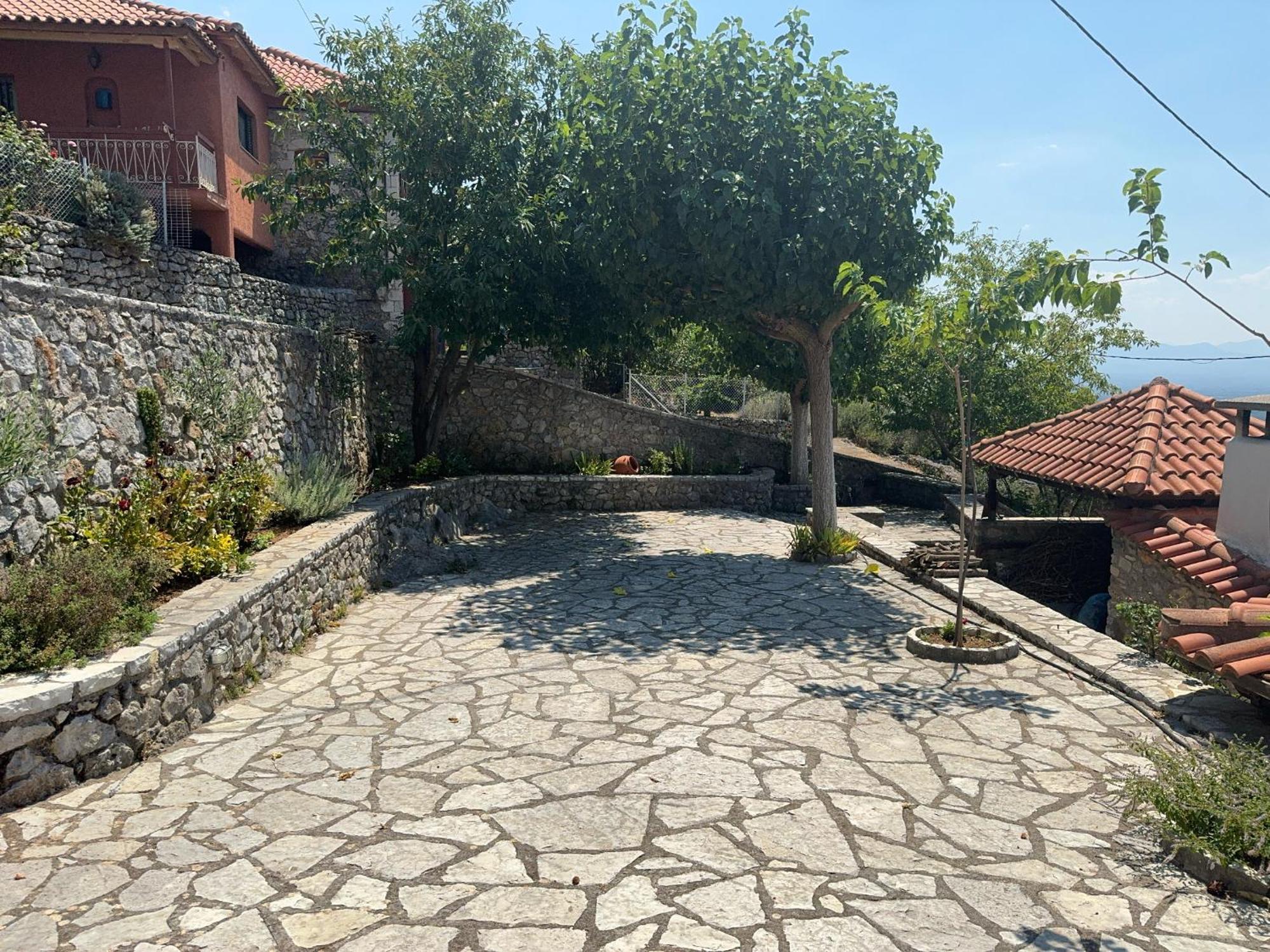 Terra Petra At Psari Trikolonon Gortynia Villa